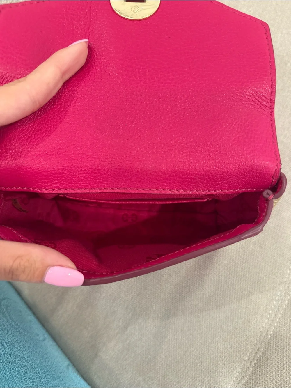 Tory Burch Kira Shoulder Crossbody Leather Bag in Hot Pink and Gold Hardware